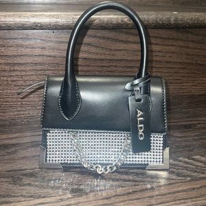 Women handbags